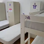 Brothers Place 호스텔 *