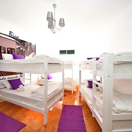 Brothers Place Ostello Lisbona