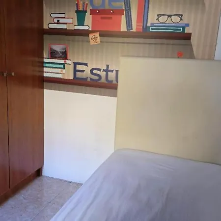 Brothers Place بيت شباب