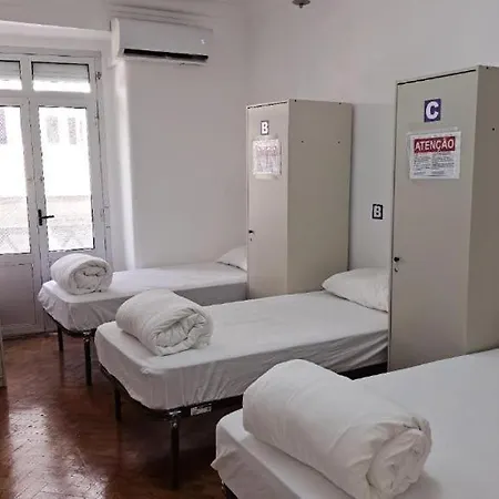 Brotherstay Rooms Lusotile Hostel