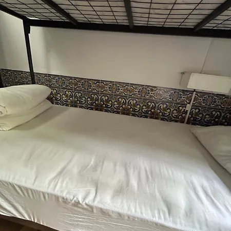 Hostel Brotherstay Rooms Lusotile