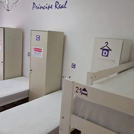 Brothers Place 리스본